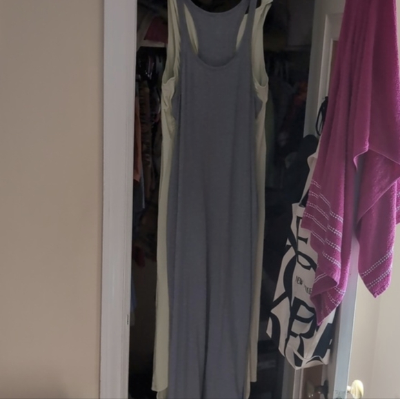 Lululemon 10 grey halter scoop neck summer tank dress double slit long full leng - Picture 2 of 9